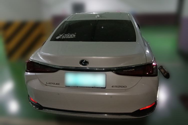 Used Lexus ES 2020 200 Excellence Edition Rear