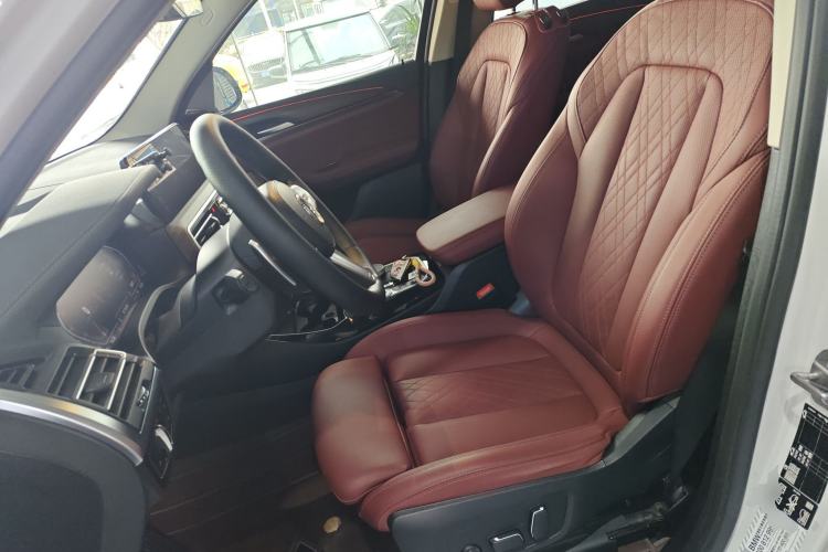 Used BMW X3 2023 Restyled xDrive30i Leading Edition M Night Sky Package Left Front Seat