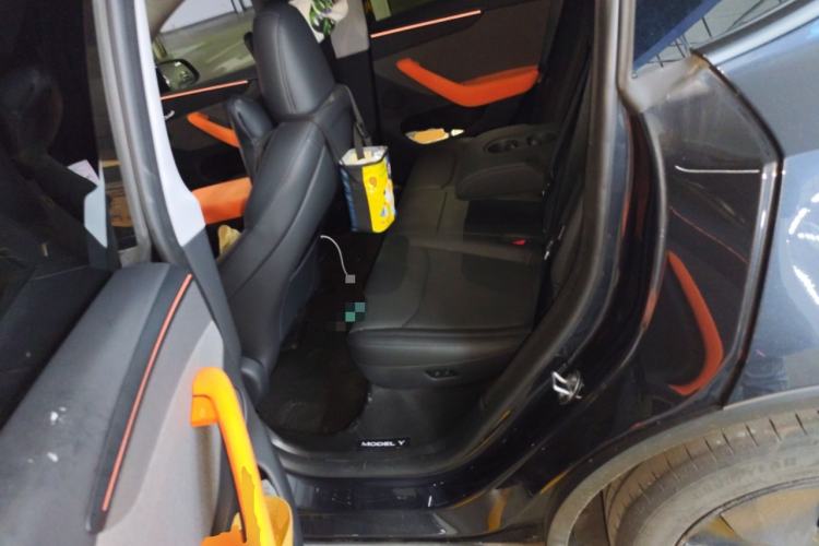 Used Tesla Model Y 2025 Rear-Wheel-Drive Version Left Rear Seat