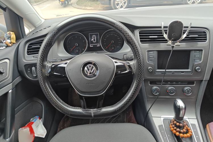 Used Volkswagen Golf 2016 230TSI Automatic Comfort Version