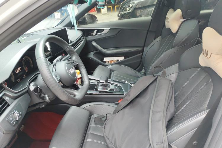 Used Audi A4L 2024 40 TFSI Luxury Dynamic Edition