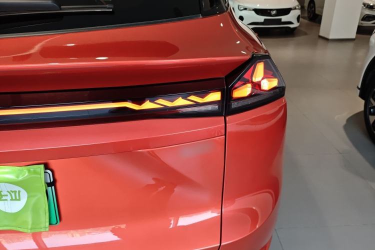 Used Deepal S07 2024 215Max Qiankun Intelligent Driving ADS SE Range-Extended Version
