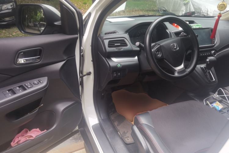 Used Honda CR-V 2016 2.0L two-wheel drive Urban Edition