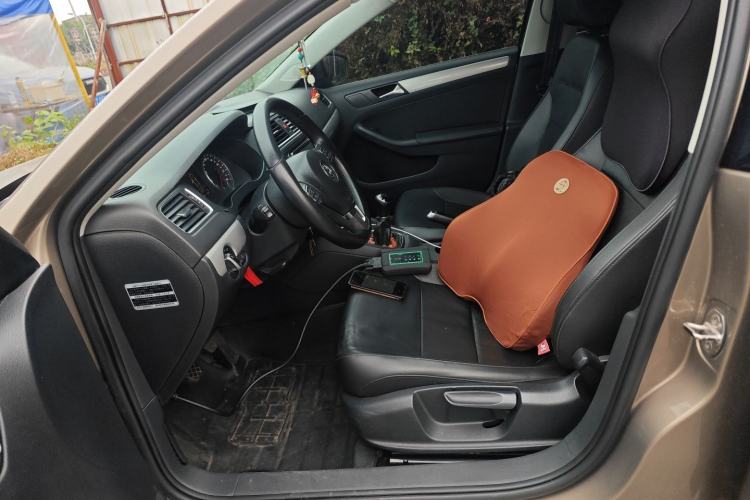 Used Volkswagen Sagitar 2014 Revised Version 1.4TSI Manual Luxury Edition
