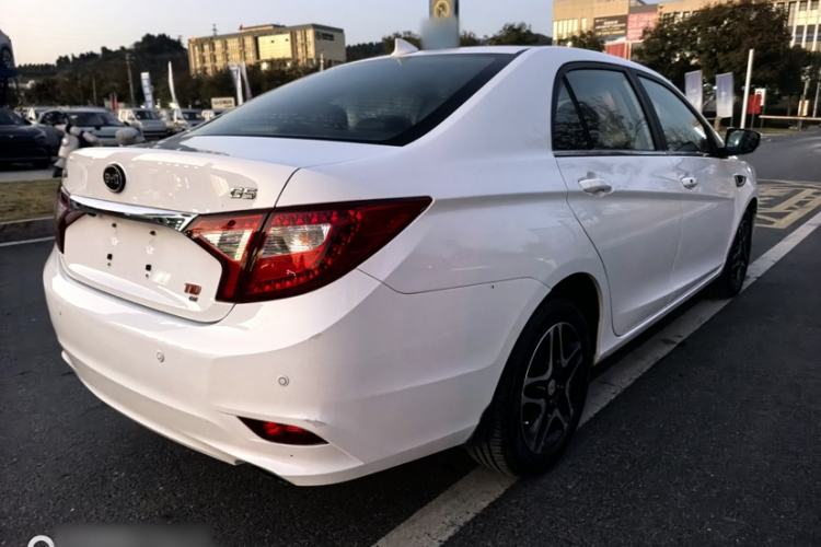 Used BYD G5 2014 1.5TID Automatic Flagship Model