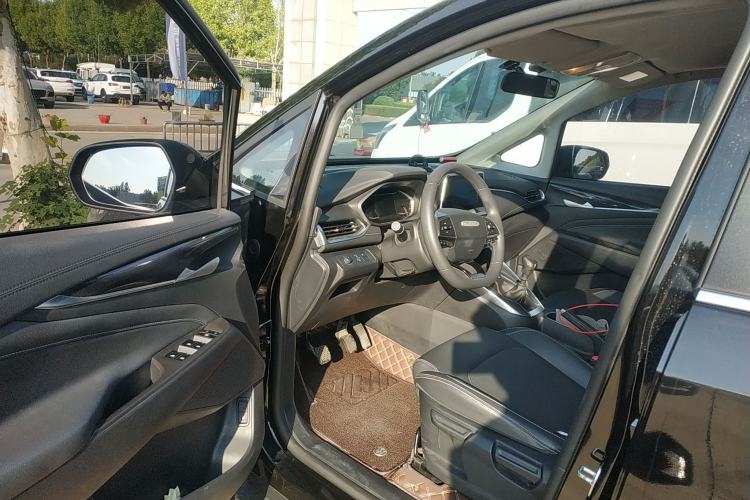 Used SAIC MAXUS G50 2023 1.5T Manual Comfort B Trim