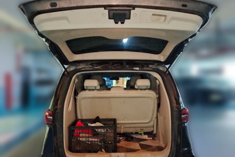 Used Buick GL8 2021 Land Cruiser Executive Class 652T Luxury Model