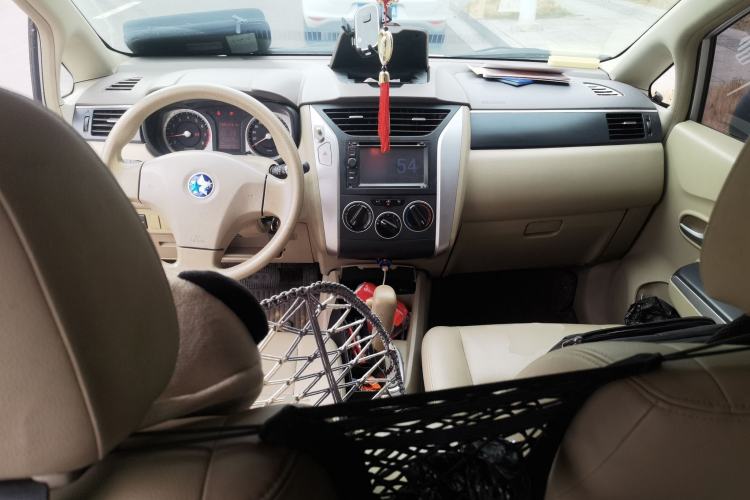 Used Venucia D50 2012 1.6L Automatic Prestige Edition
