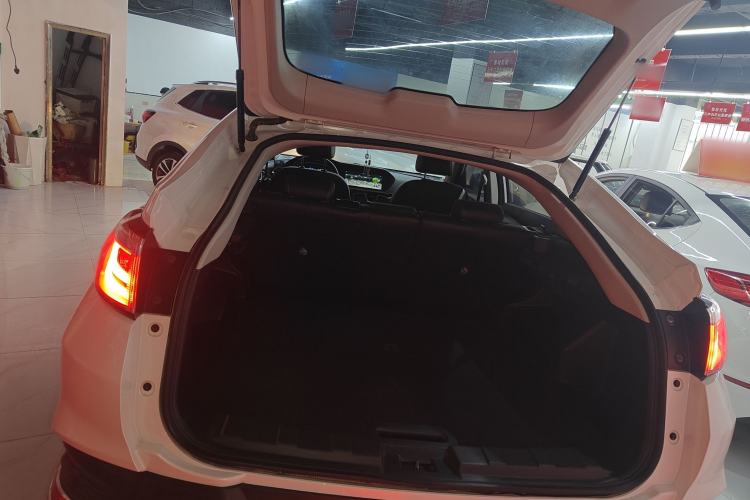 Used Venucia T90 2018 2.0L CVT Smart Connect Prestige Version China VI Standard
