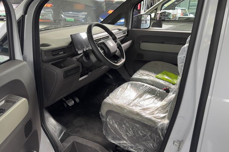 Used Farizon Xingxiang V 2025 Star Enjoy V7E Smart Edition Xuanwu 51.4 kWh