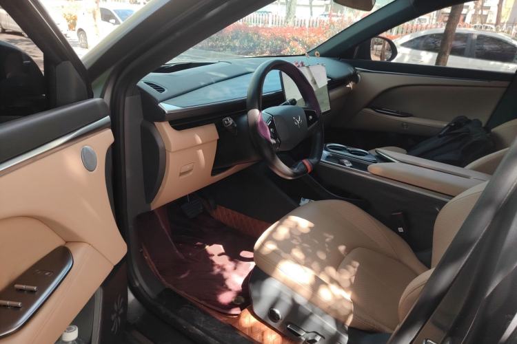 Used ARCFOX Alpha T5 2025 520 MAX Left Front Seat