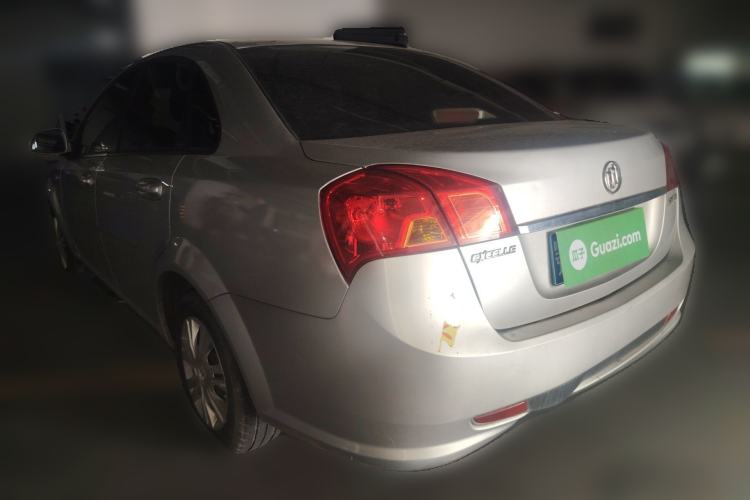 Used Buick Excelle 2013 1.5L Automatic Classic Model
