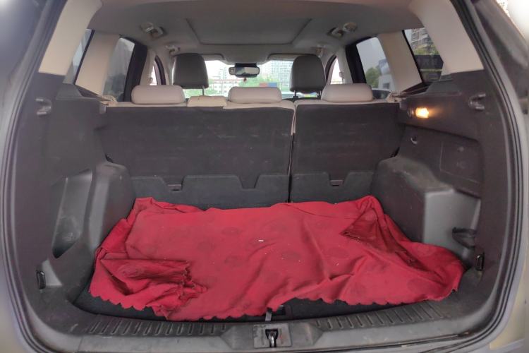 Used Ford Kuga 2013 2.0L GTDi Four-Wheel-Drive Sport Model Trunk