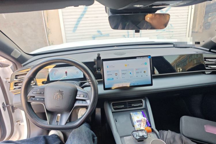 Used BYD Qin L 2024 DM-i 120KM Leading Model
