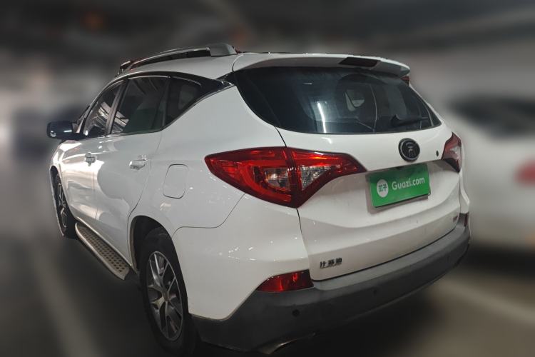 Used BYD Song 2017 Gaishe Upgrade Edition 1.5TID Automatic Elite Model
