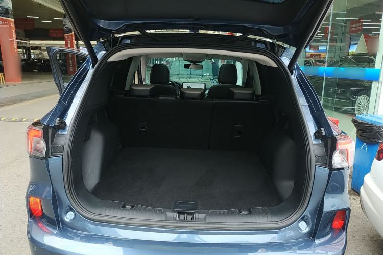 Used Ford Escape 2020 EcoBoost 245 Four-Wheel Drive Luxury Edition Trunk