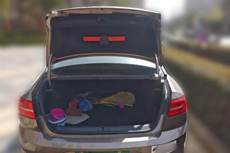 Used Volkswagen Magotan 2017 280TSI DSG Comfort Model Trunk