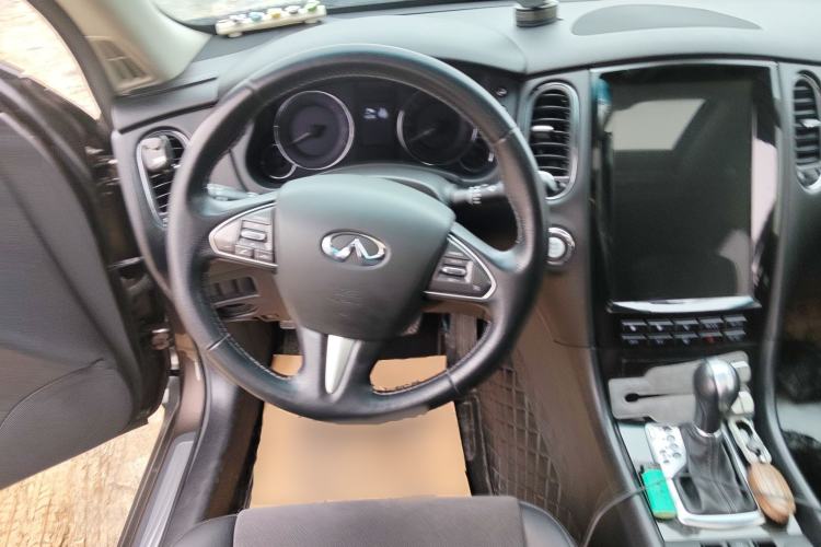 Used Infiniti QX50 2015 2.5L Comfort Edition