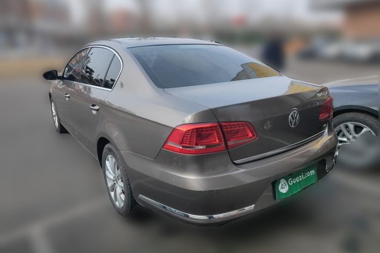 Used Volkswagen Magotan 2015 2.0 TSI Luxury Model
