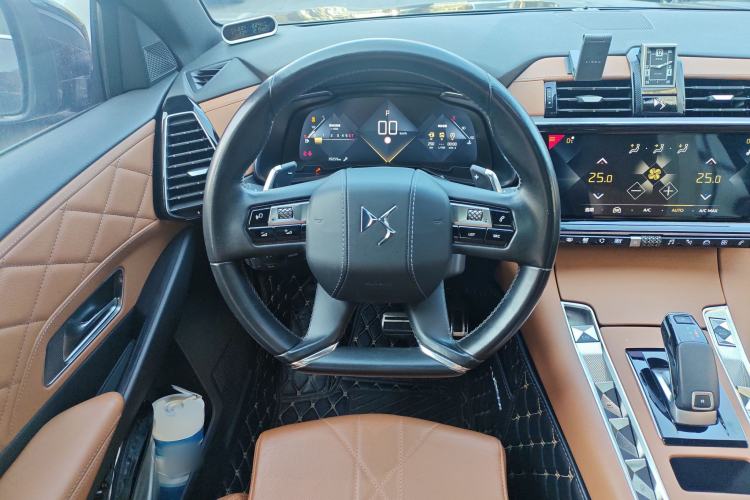 Used DS 7 2018 45THP Rivoli Pioneer Edition
