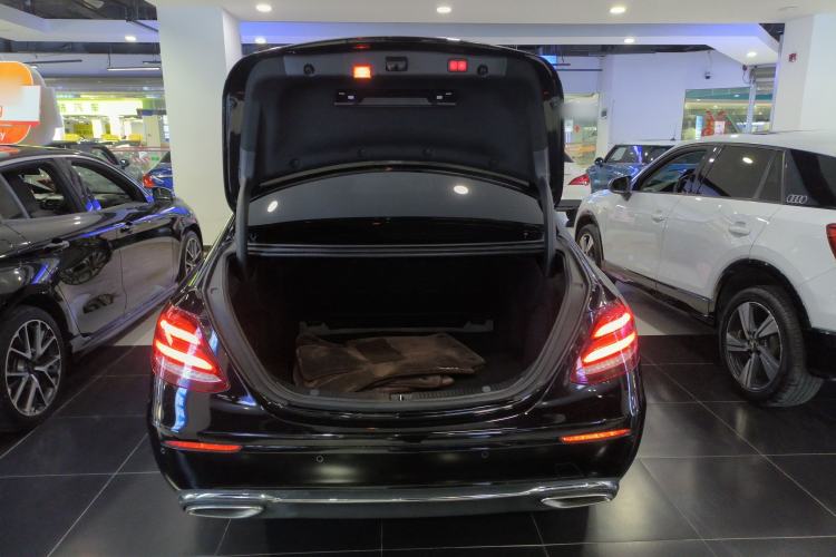 Used Mercedes-Benz E-Class 2019 E 350 L 4MATIC
