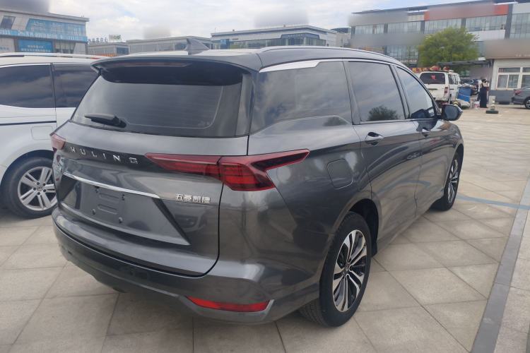 Used Wuling Victory 2020 1.5T CVT Flagship Edition Rear Right 45 Deg