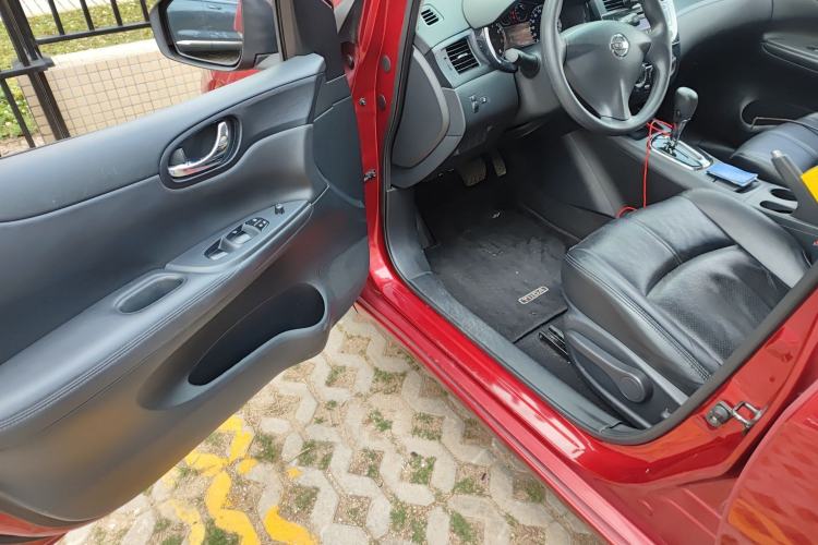 Used Nissan Tiida 2011 1.6L CVT Comfort Model
