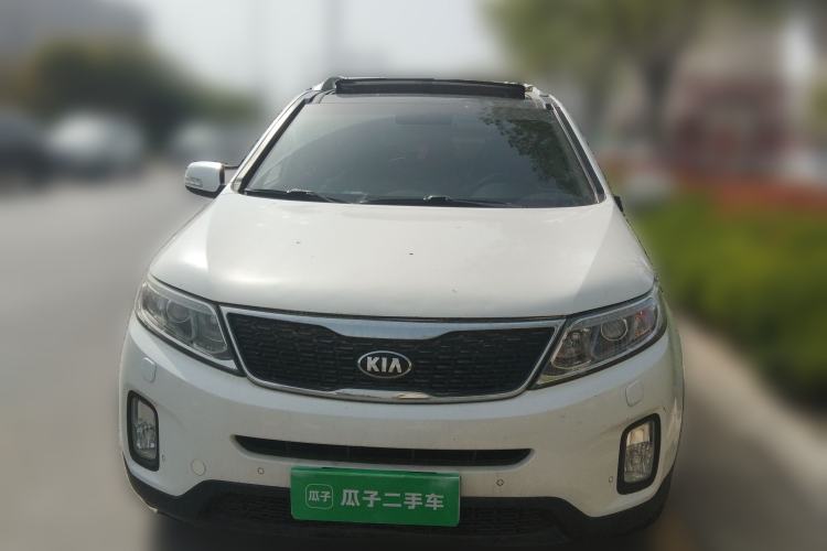 Used Kia Sorento 2013 2.4L 7-Seater Gasoline Supreme Edition China IV Standard