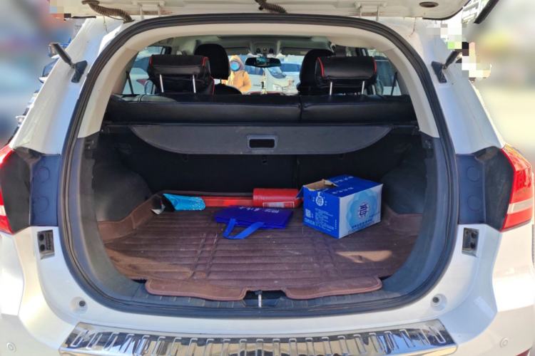 Used Haval H2 2016 Red-Label 1.5T Manual Two-Wheel Drive Comfort Model
