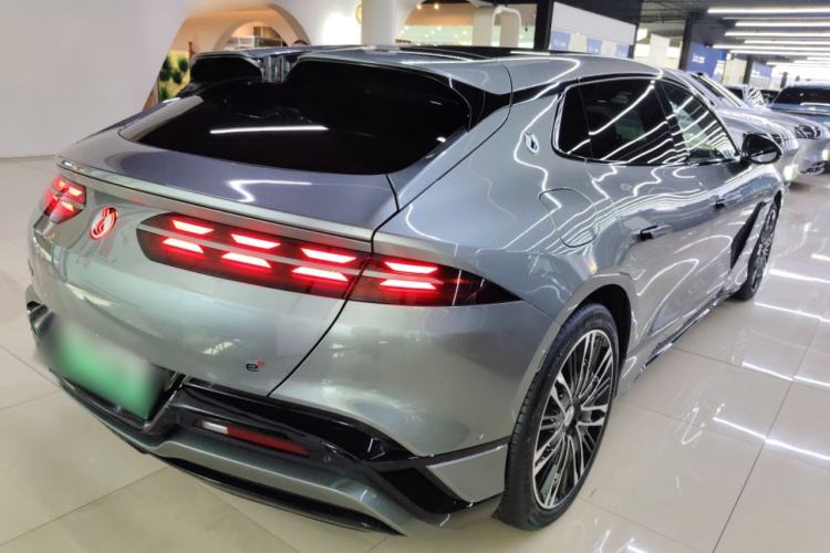 Used Denza Z9GT 2024 1100 Four-Wheel Drive Ultra Version
