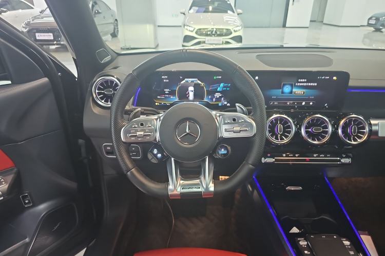 Used Mercedes-Benz GLB AMG 2023 AMG GLB 35 4MATIC Steering Wheel