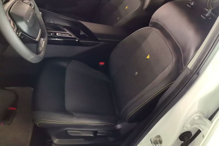 Used Baojun RC-5 2020 RC-5W 1.5T CVT Smart Luxury Edition
