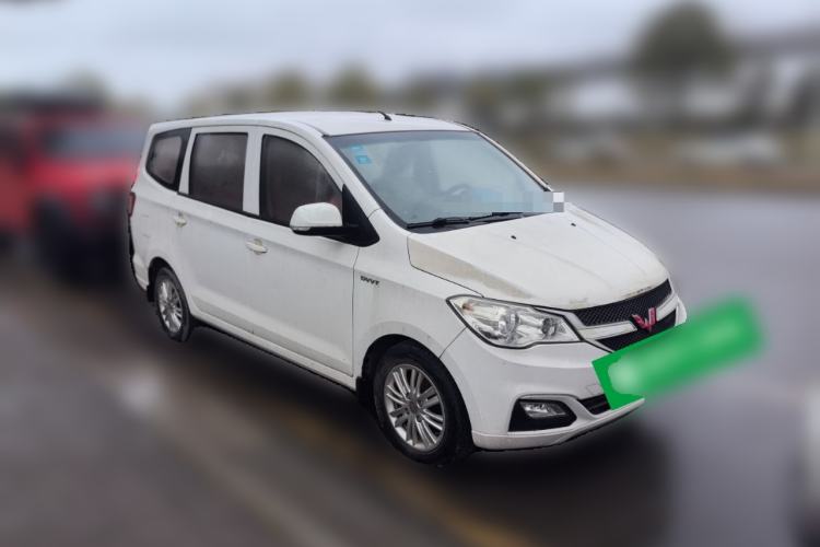 Used Wuling Hongguang 2015 1.5L S1 Standard China V-Emission Standards
