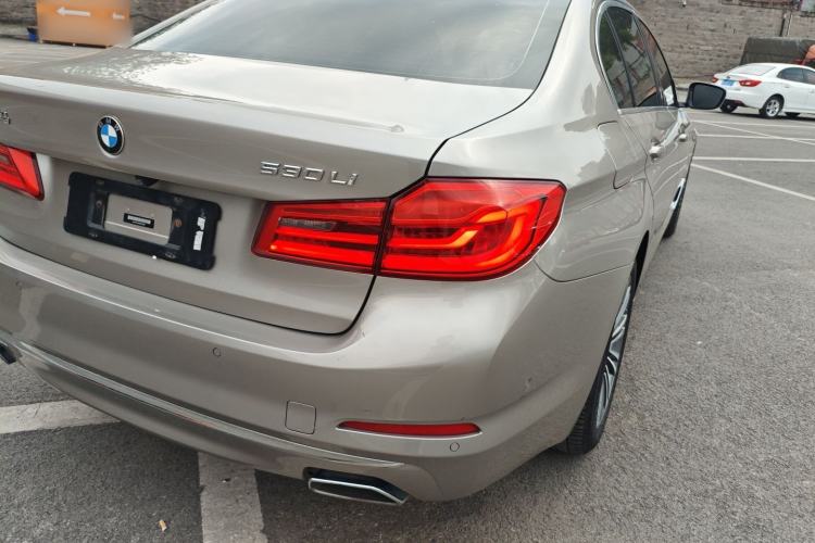 Used BMW 5 Series 2019 530Li Luxury Edition Premium Package
