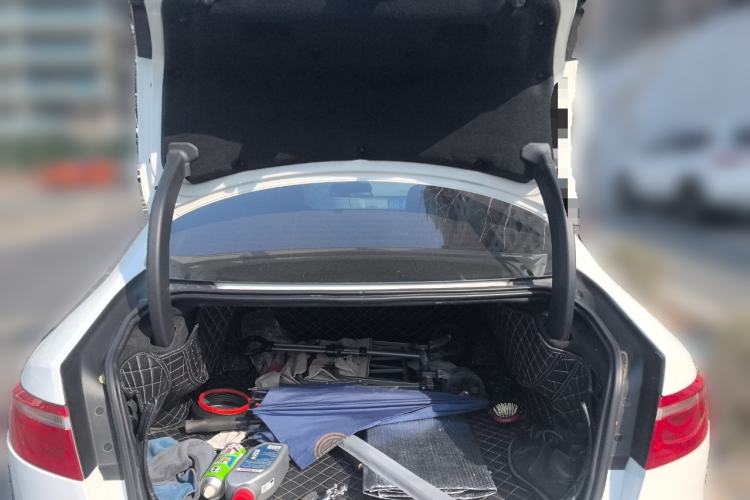 Used Jaguar XF 2016 XF 2.0T Two-Wheel-Drive Luxury Edition