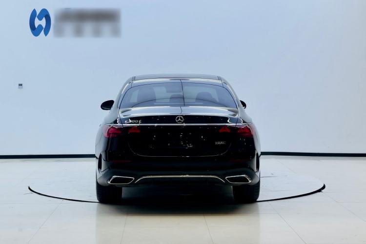 Used Mercedes-Benz E-Class 2024 E 300 L Luxury Sport Model Exterior 4