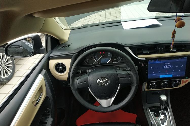 Used Toyota Corolla 2017 Revised Version 1.2T S-CVT GL Steering Wheel