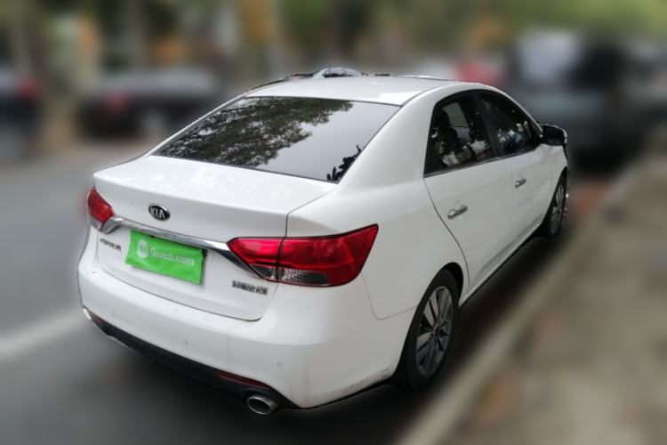 Used Kia Forte 2014 1.6L MT GLS