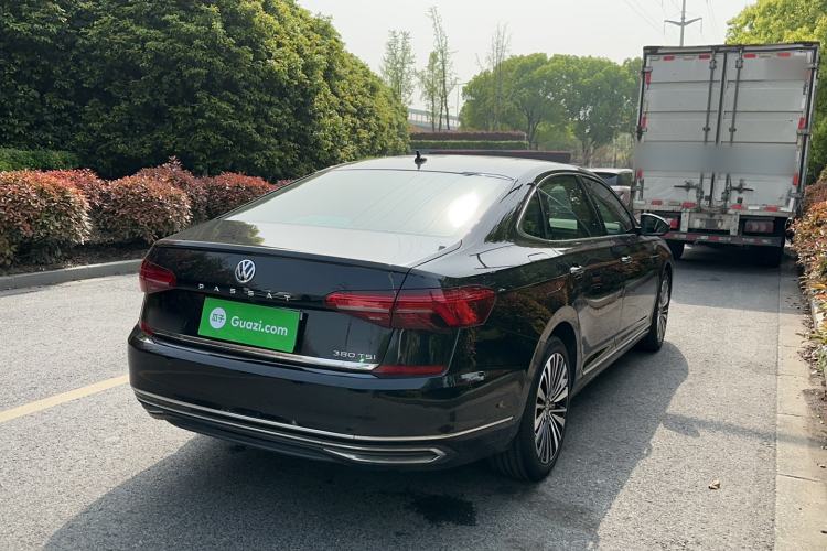 Used Volkswagen Passat 2019 380TSI Luxury Edition China VI Standard Rear Right 45 Deg