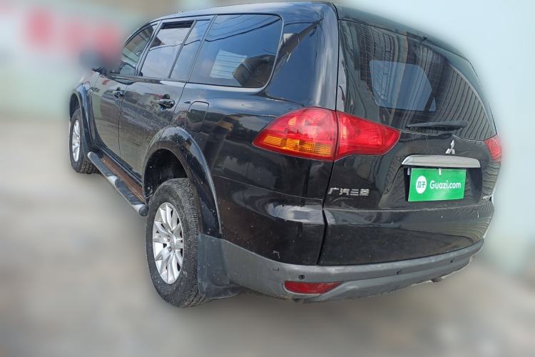 Used Mitsubishi Pajero Sport 2013 2.4L Manual Two-Wheel Drive Comfort Edition