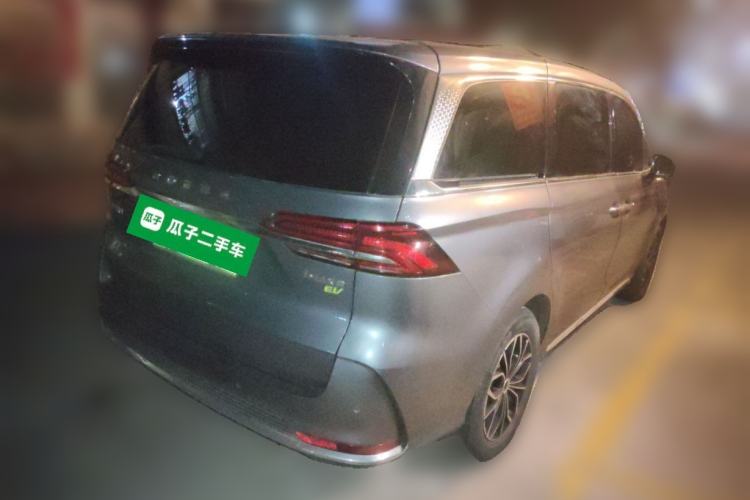 Used Roewe iMAX8 New Energy 2022 Silver Edition Rear Right 45 Deg