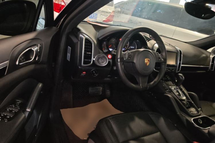 Used Porsche Cayenne 2013 3.6L automatic transmission U.S. specification Driver Seat