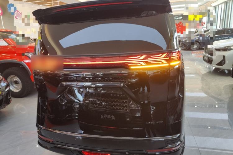 Used Denza D9 2024 DM-i 980 Four-Wheel Drive Prestige Model