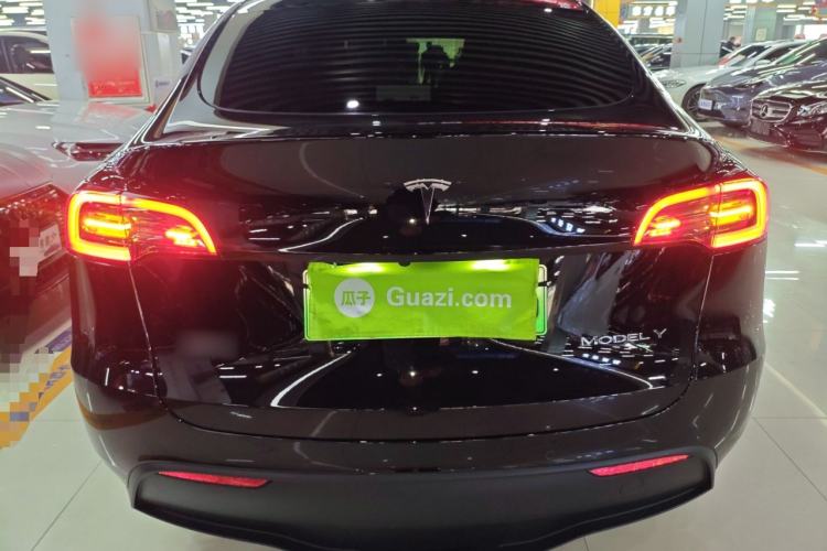 Used Tesla Model Y 2023 Rear-Wheel-Drive Version