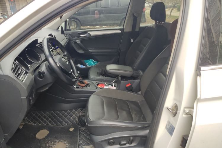 Used Volkswagen Tiguan L 2019 330TSI Automatic Two-Wheel Drive Smart Luxury Version China VI Standard Left Front Seat