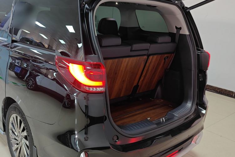 Used GAC Trumpchi M8 2021 Master Series 390T Ultimate Edition Trunk