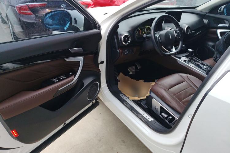 Used Wey VV7 2017 2.0T Flagship Model
