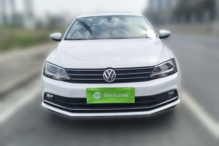 Used Volkswagen Sagitar 2018 1.6L Automatic Comfort Model Front