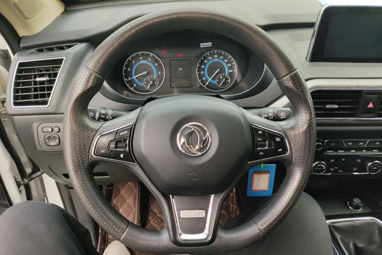 Used Dongfeng Fengon S560 2018 1.8L Manual Urban Model 7 Seats