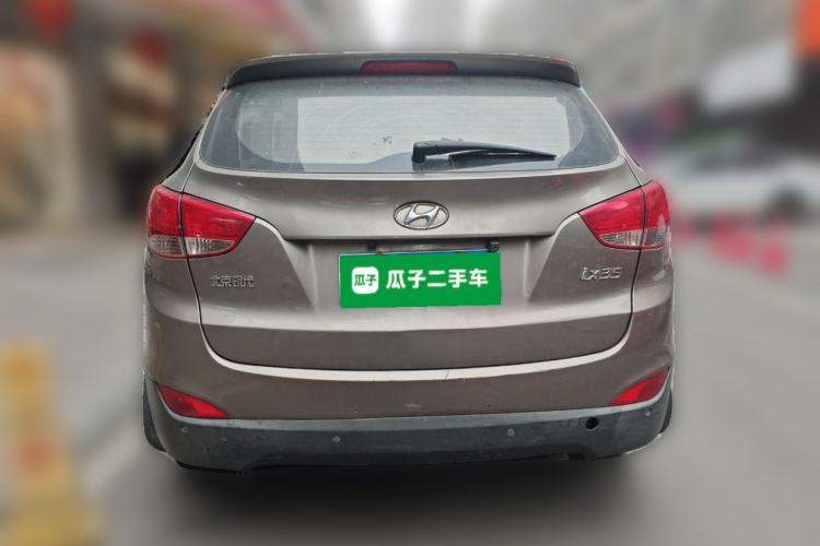 Used Hyundai ix35 2012 2.0L Automatic Two-Wheel Drive New Edition GL
